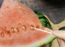 吃瓜分享,揭秘娱乐圈那些鲜为人知的幕后故事