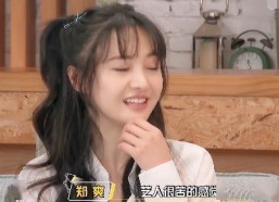 娱乐吃瓜酱打工人,酸甜苦辣的职场故事